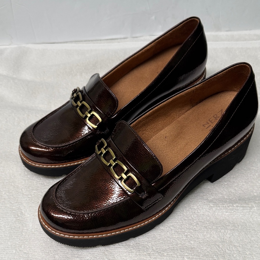 Naturalizer Cabana Cinnamon Brown Patent Lug Sole Loafer Size 11